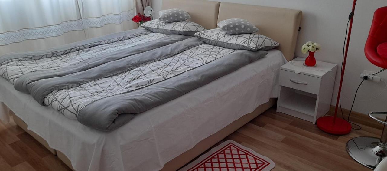 Klara Studio Apartman Σπλιτ Εξωτερικό φωτογραφία