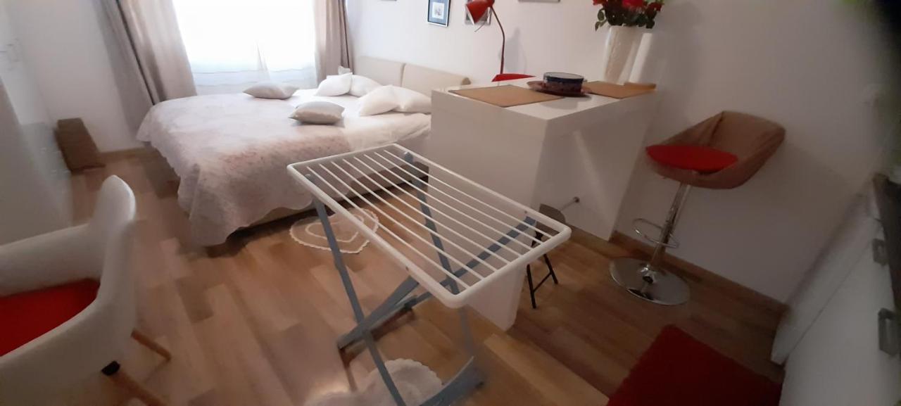 Klara Studio Apartman Σπλιτ Εξωτερικό φωτογραφία